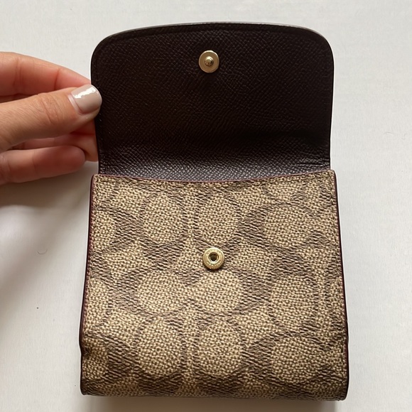 Coach Wallet - Picture 3 of 12